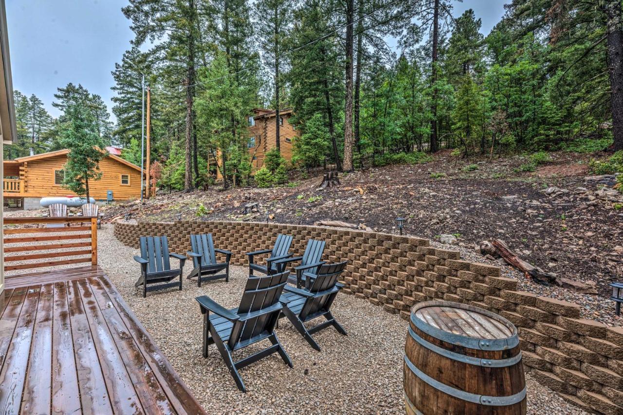 On The Rocks - A Modern Home With Decks And Views Cloudcroft Exterior photo